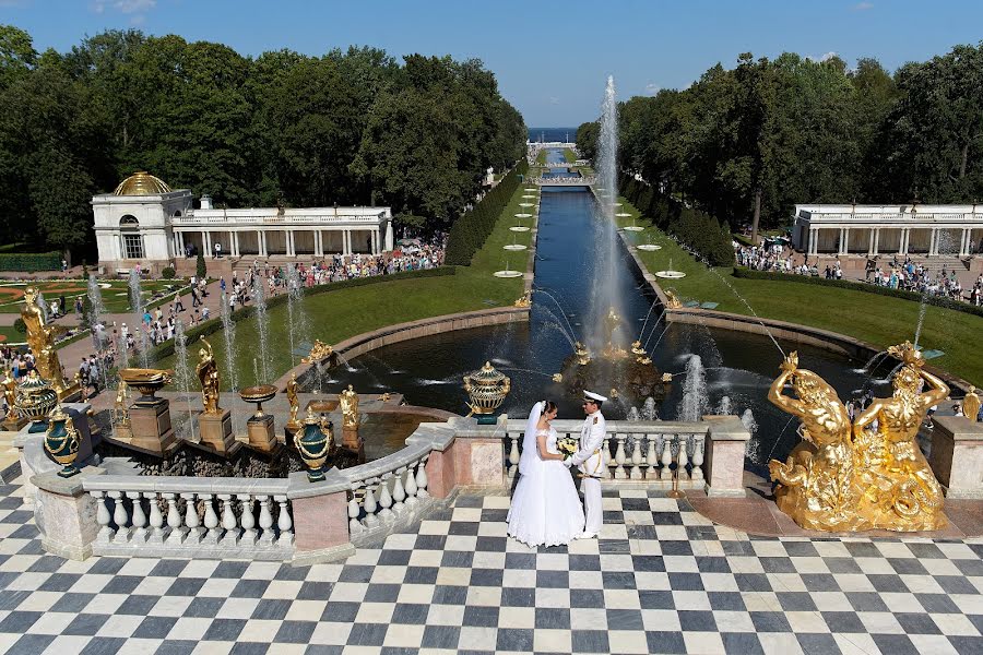 Fotografo di matrimoni Sergey Antonov (nikon71). Foto del 2 ottobre 2018