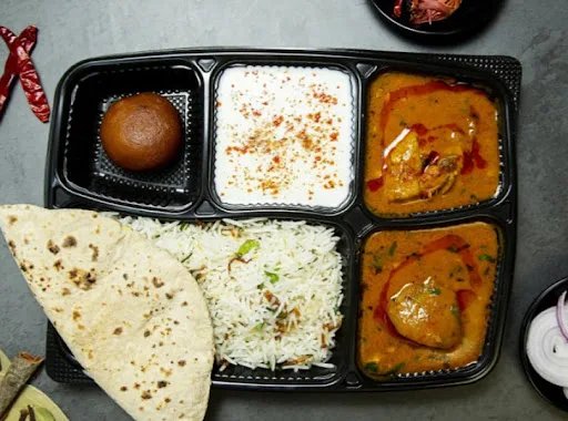 Egg Curry Thali