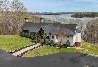 Farmhouse with pool 7