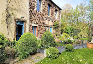 House with garden and terrace 10