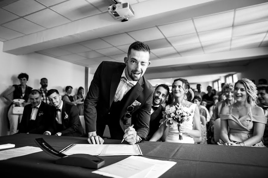 Esküvői fotós Loic Bourniquel (loicbourniquel). Készítés ideje: 2023 január 31.