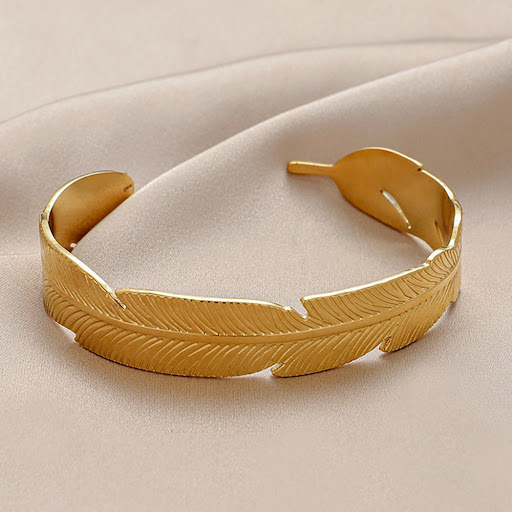 Title 3, Niche Design Senior Titanium Steel Bracelet, Li...