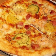 Pizza CreAfe’ 客意比薩.咖啡