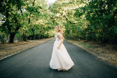 Fotógrafo de casamento Yuliya Vaskiv (vaskiv). Foto de 3 de janeiro 2020