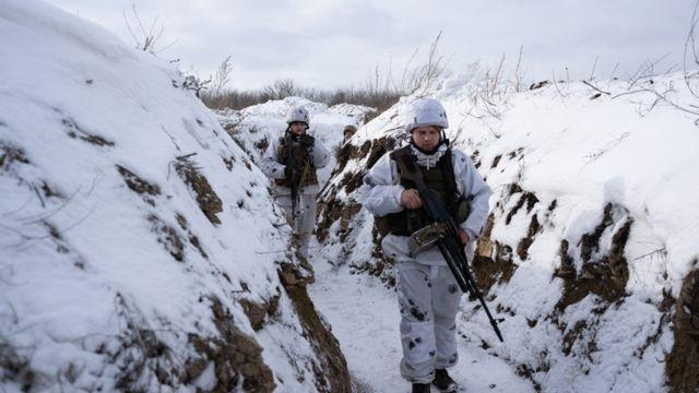 Quân đội Ukraine trong những đường hầm chiến đấu vào mùa đông