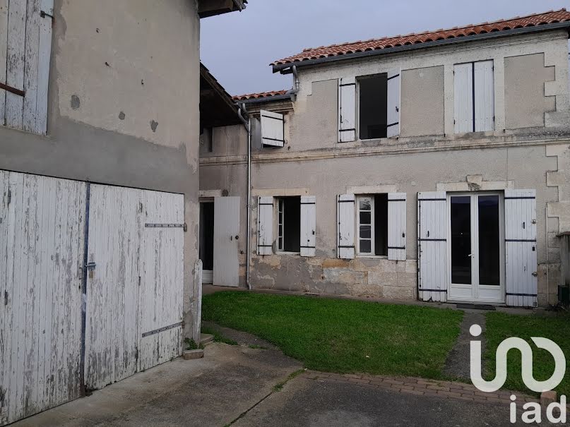 Vente maison 6 pièces 157 m² à Les Eglisottes-et-Chalaures (33230), 148 000 €