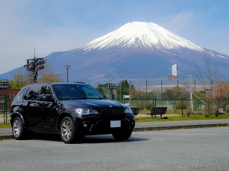 X5の富士山・山中湖・一人旅・機種変・BMWX5に関するカスタム事例の投稿画像1枚目