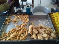 Tilak Dhari Sweets And Fast Food photo 3