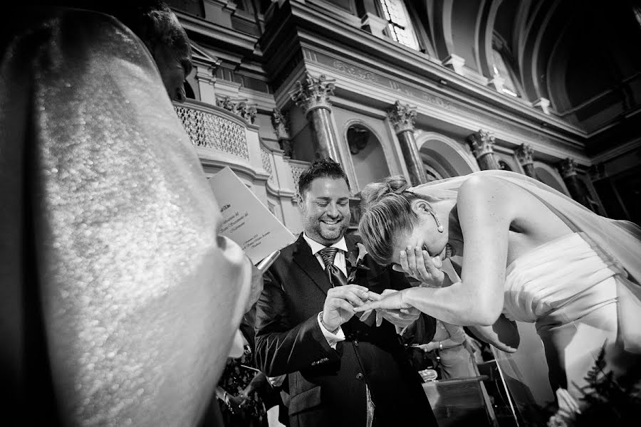 Wedding photographer Nicola Tonolini (tonolini). Photo of 10 February 2015