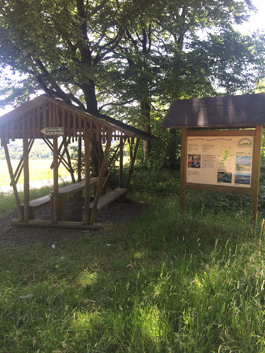 Infotafel & Schutzhütte Steinberg