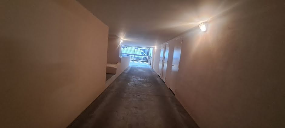 Vente parking  12 m² à Paris 19ème (75019), 20 500 €