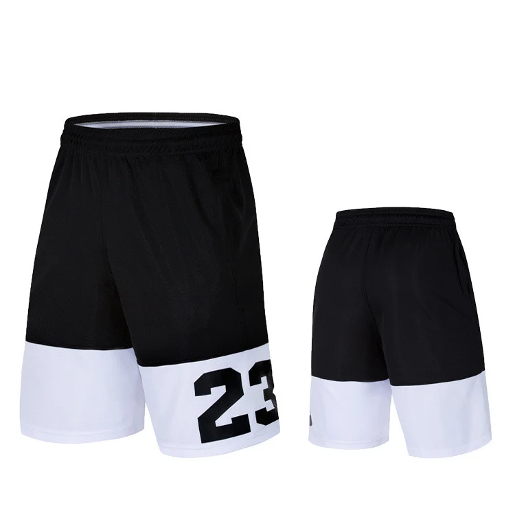 Shorts et pantalons de basketball Confort et performance pour l'entraînement et les matchs. Matières respirantes et durables. Idéal pour le sport.