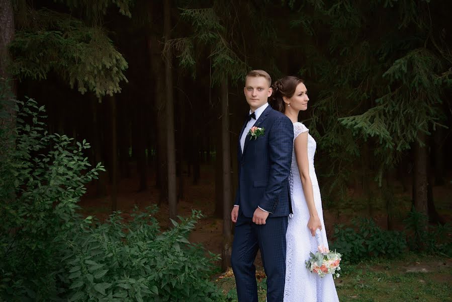 Wedding photographer Darya Miroshnikova (akta). Photo of 20 October 2015