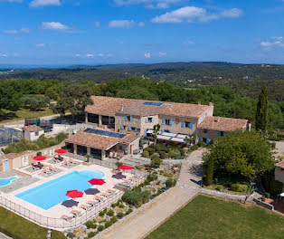 ferme à Saint-Julien (83)