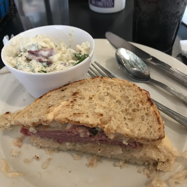 Gluten-Free Bread/Buns at The Garden Griddle