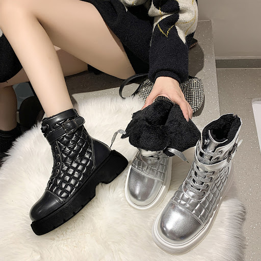 Title 4, Fashion Plus Size Womens Boots Short Tube Stra...