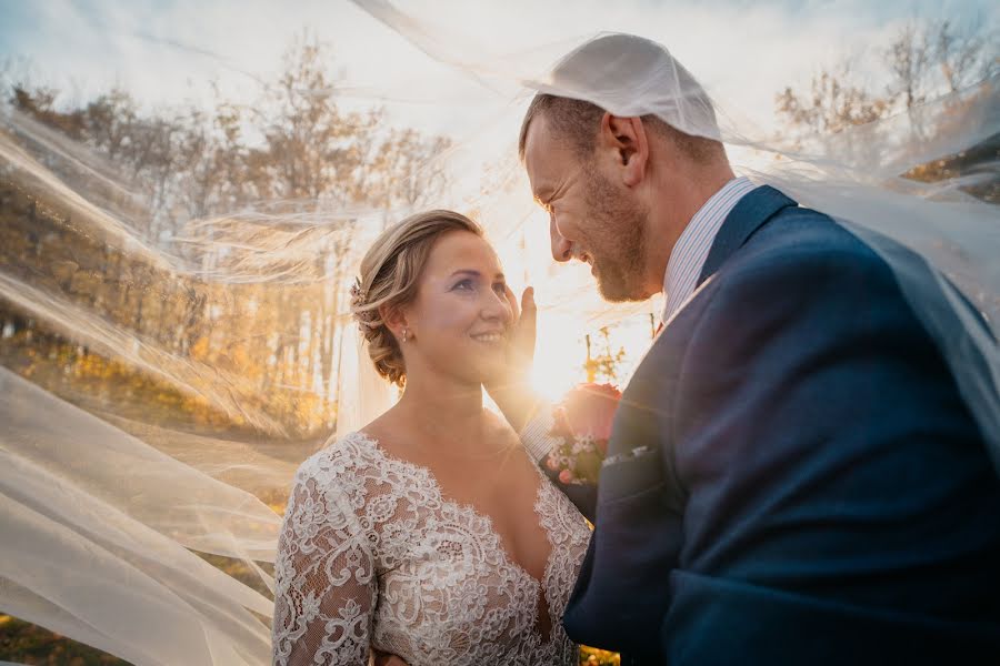 Fotografo di matrimoni Vojtěch Doležal (vojtechdolezal). Foto del 28 gennaio 2021