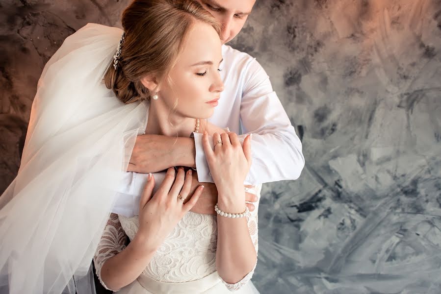 Bryllupsfotograf Viktoriya Pustovoyt (pustikvika). Foto fra juni 22 2018