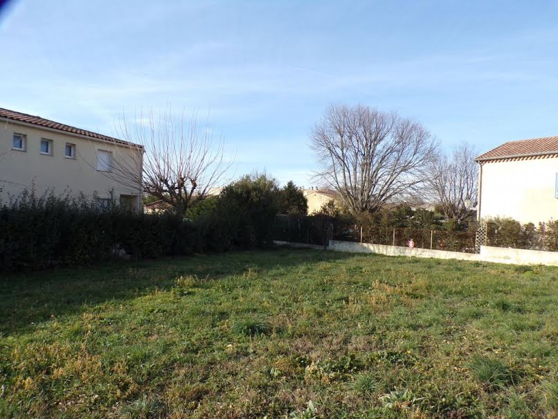 Vente terrain  470 m² à Sorgues (84700), 115 000 €