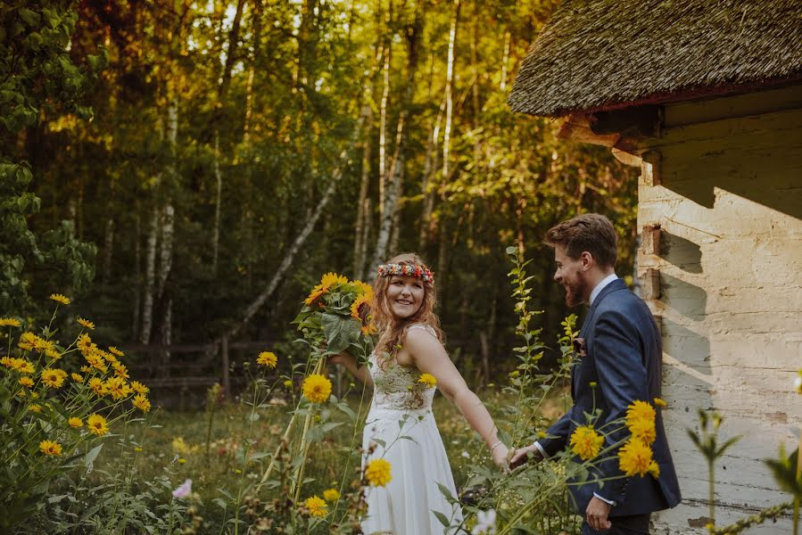 Fotografer pernikahan Klaudia Amanowicz (wgrudniupopoludn). Foto tanggal 8 September 2020