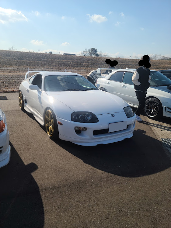 クラウンアスリートのJZミーティング・宮崎・今年もよろしくお願いしますに関するカスタム事例の投稿画像8枚目