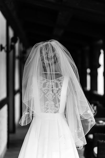 Fotógrafo de casamento Elena Zaschitina (photolenza). Foto de 11 de agosto 2017