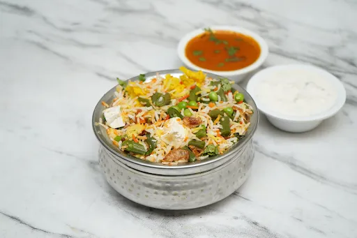 Veg Paneer Biryani