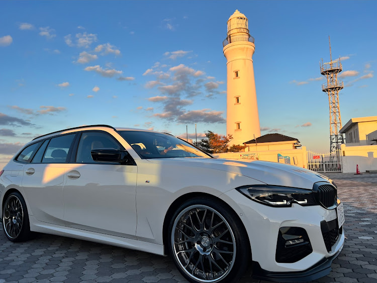 3シリーズ ツーリングのMGT design・BMW3シリーズ・ドライブ♪・段差には気をつけましょうに関するカスタム事例の投稿画像2枚目