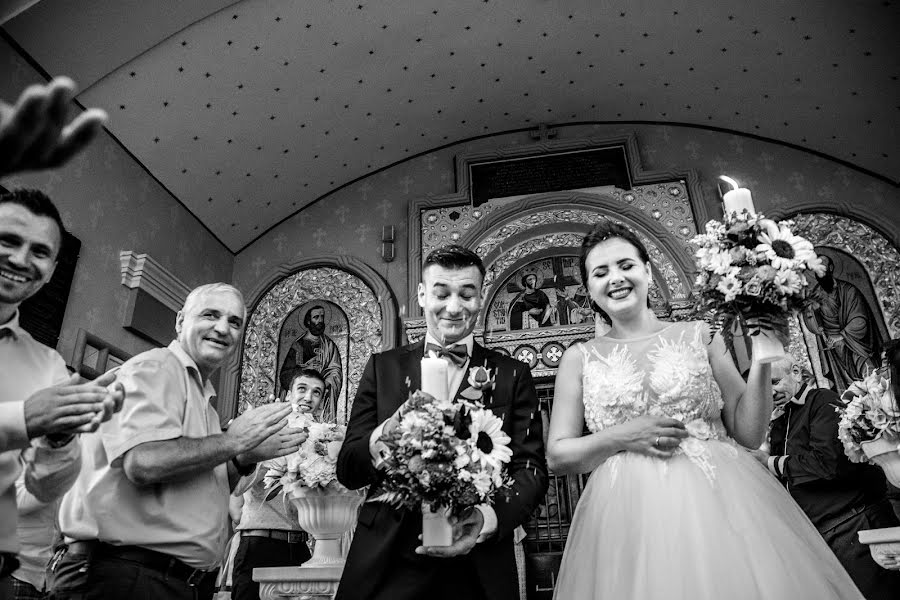 Fotógrafo de casamento Daniel Micu (danielmicu). Foto de 27 de setembro 2018