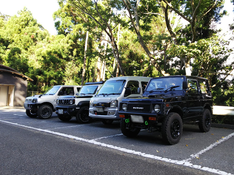 ジムニーの広がれジムニーの輪・林道探検・アクティビティ・愉快な仲間達・サンバーに関するカスタム事例の投稿画像4枚目