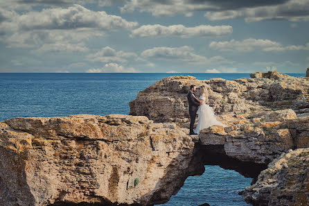 Fotógrafo de casamento Andreea Dima (andreeadima). Foto de 17 de janeiro 2020