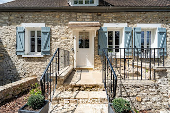 maison à Jouy-Mauvoisin (78)