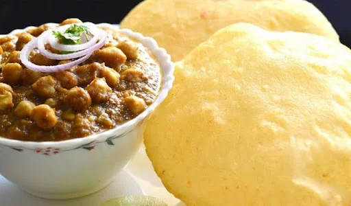 Chholle Bhature