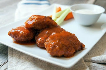 Easy Boneless Buffalo Wings