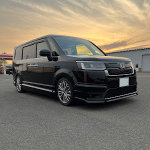 ステップワゴン RP8
