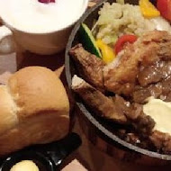 多一點咖啡館