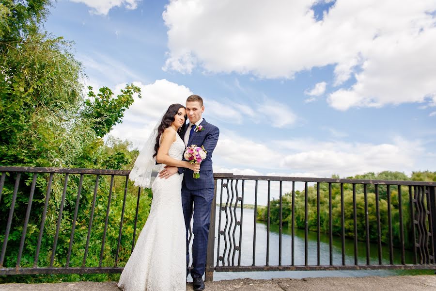 Fotógrafo de bodas Elena Valebnaya (helenv). Foto del 13 de mayo 2015