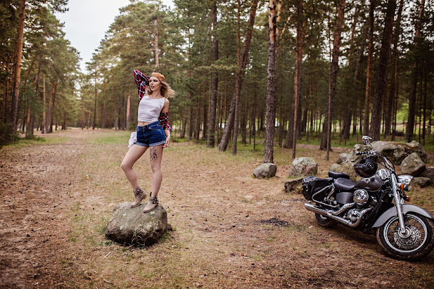 Svatební fotograf Anastasiya Barsova (nastiabarsova). Fotografie z 21.června 2017