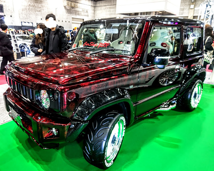 BRZの大阪オートメッセ2024・第2弾(*ˊ˘ˋ*)｡♪:*°・ジムニー✨のw　ある生活🏕⟵(๑¯◡¯๑)・ジムニーって😆💗??　自由自在✨🔥・軽SUV🗻🚙✨🔥　最強💪説〜⟵(๑¯◡¯๑)に関するカスタム事例の投稿画像20枚目