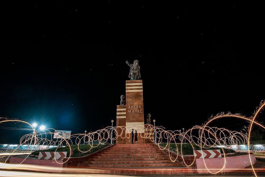 Huwelijksfotograaf Nurbek Akhunbaev (onlineprofi). Foto van 5 september 2018