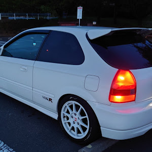 シビックタイプR EK9