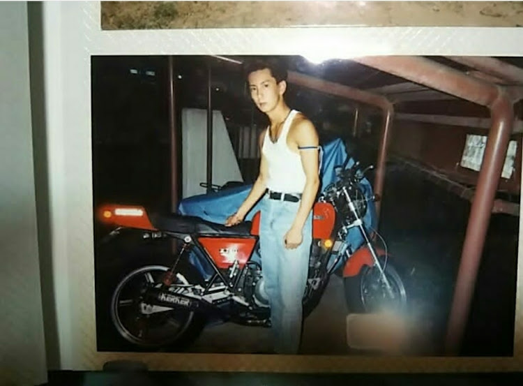 箱好家 太郎🍒 旧車YouTubeしてます🎥さんが投稿したオートバイ・単車・ツーリング・バイクに関するカスタム事例の投稿画像2枚目