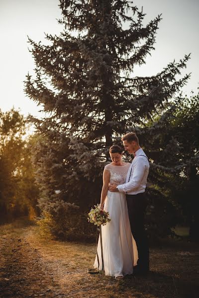 Fotografer pernikahan Kateřina Štarhová (katkastarhova). Foto tanggal 21 Januari 2020