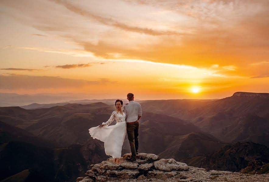 Fotografo di matrimoni Ekaterina Fortuna (ekaterinafortuna). Foto del 16 ottobre 2022