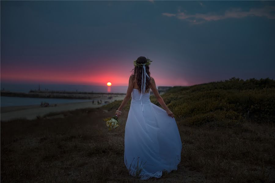 Fotografer pernikahan Luigi Renzi (luigirenzi2). Foto tanggal 2 April 2016