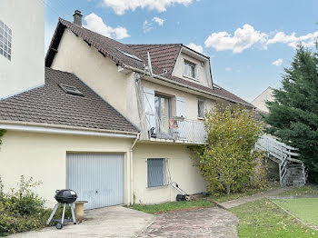 locaux professionnels à Sainte-genevieve-des-bois (91)