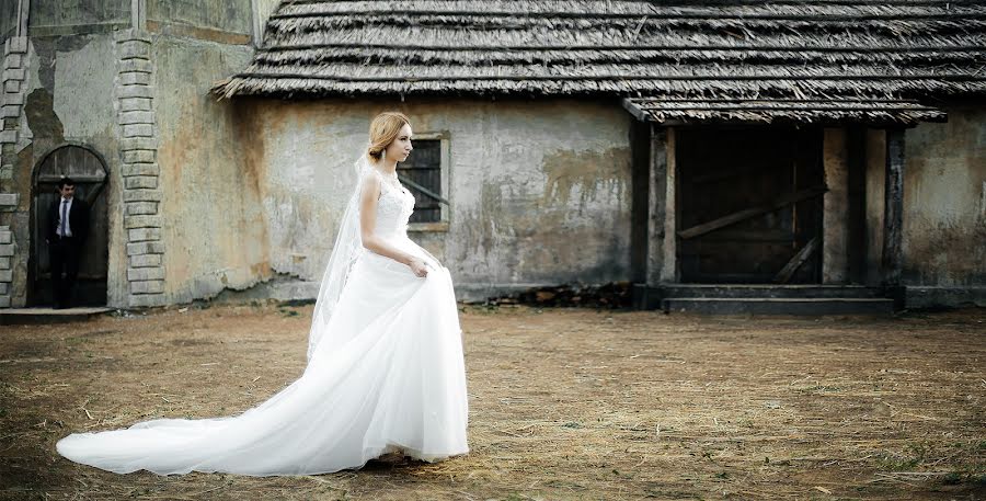 Wedding photographer Olga Popova (popovaolga). Photo of 4 April 2019