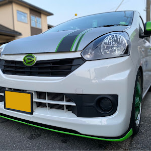 ミライース LA300S