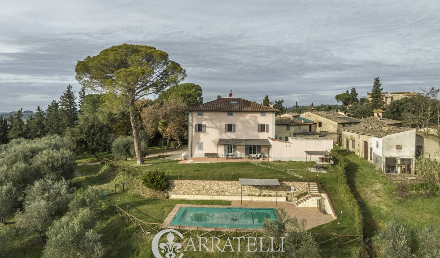 Villa avec piscine et jardin Certaldo