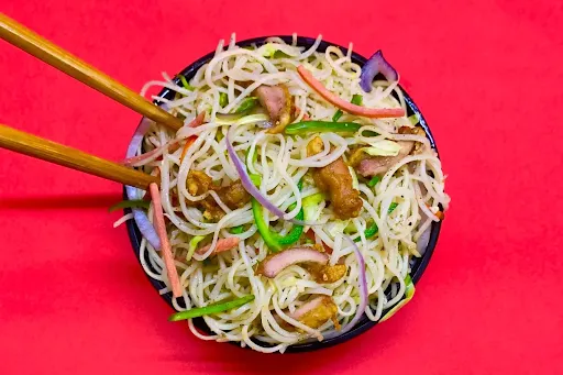 Chicken Hakka Noodles